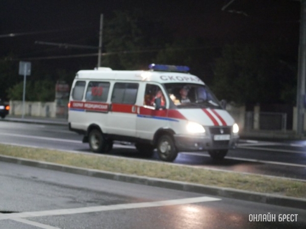 В Каменецком районе парень получил ожоги из-за вспышки паров бензина В Каменецком районе парень получил ожоги из-за вспышки паров бензина