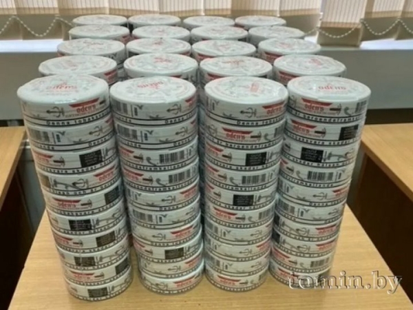 На границе водитель спрятал в тайнике 200 упаковок некурительной табачной смеси – и остался без тягача На границе водитель спрятал в тайнике 200 упаковок некурительной табачной смеси – и остался без тягача