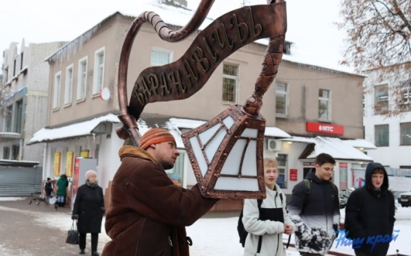 Два необычных фонаря установят в центре Барановичей Два необычных фонаря установят в центре Барановичей