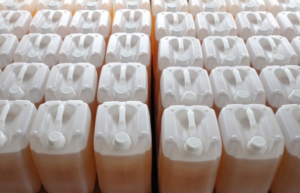 У белоруса нашли в гараже 3 тонны водки и иного алкоголя У белоруса нашли в гараже 3 тонны водки и иного алкоголя