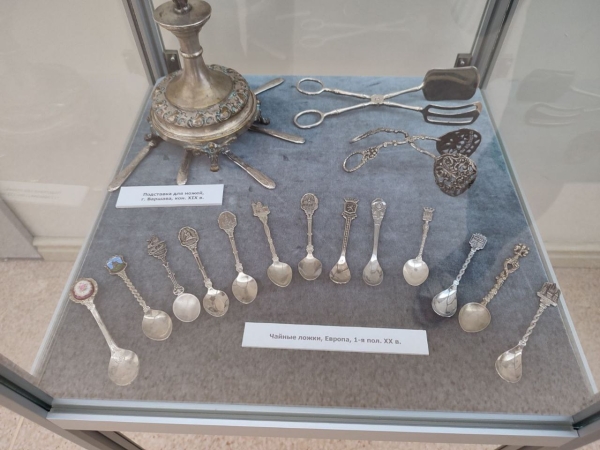 В Бресте открылась выставка «У самовара» В Бресте открылась выставка «У самовара»