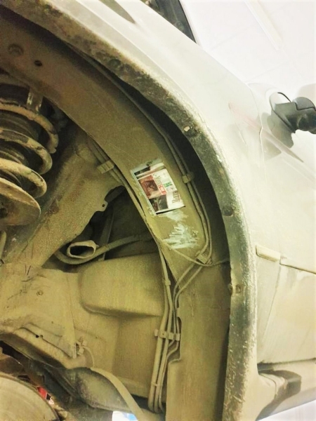 Литовцы остановили BMW белоруса в поисках мигрантов, а нашли кое-что другое. Авто конфискуют