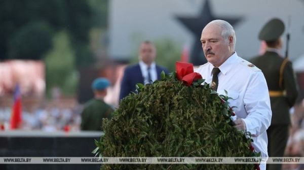 Лукашенко прибыл в Брестскую крепость Лукашенко прибыл в Брестскую крепость