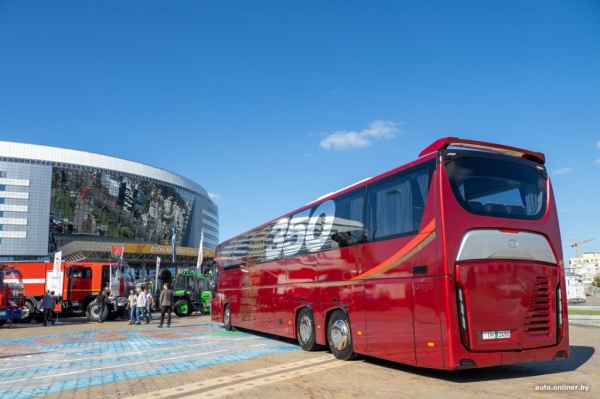 МАЗ провел белорусскую презентацию своего нового междугороднего автобуса МАЗ провел белорусскую презентацию своего нового междугороднего автобуса