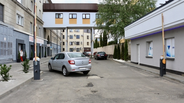 Аренда помещений в центре Бреста под магазины, шоурумы, кафе, бары, рестораны и офисы с возможностью полной перепланировки Аренда помещений в центре Бреста под магазины, шоурумы, кафе, бары, рестораны и офисы с возможностью полной перепланировки