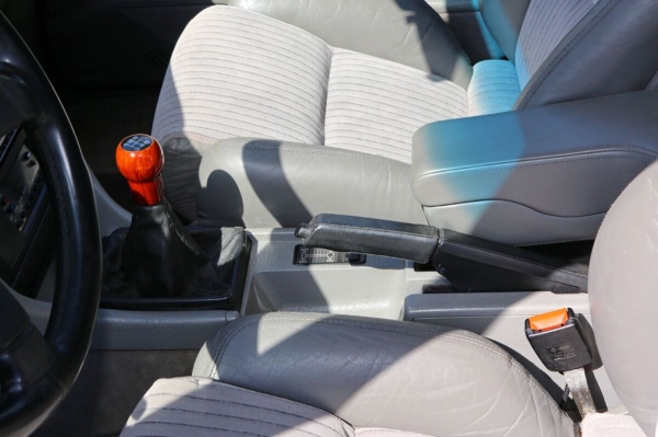 Audi 200 Quattro в руках брестчанина: «Купил за $1 350, а потратил в несколько раз больше» Audi 200 Quattro в руках брестчанина: «Купил за $1 350, а потратил в несколько раз больше»