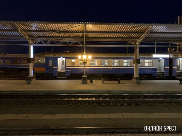 Скидка на проезд в электричках для пенсионеров отменяется с 1 ноября Скидка на проезд в электричках для пенсионеров отменяется с 1 ноября