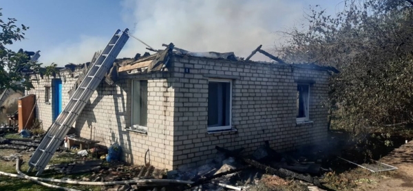 В Каменецком районе в аг. Видомля горел жилой дом В Каменецком районе в аг. Видомля горел жилой дом