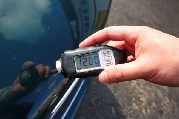 «Дедушка никого к машине не подпускал». История Audi A6 (С4), которая в семье белорусов уже 15 лет