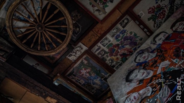 «Стены обшиты картонными ящиками от холодильника». Белорус построил дом из мусора и показал, как он устроен «Стены обшиты картонными ящиками от холодильника». Белорус построил дом из мусора и показал, как он устроен