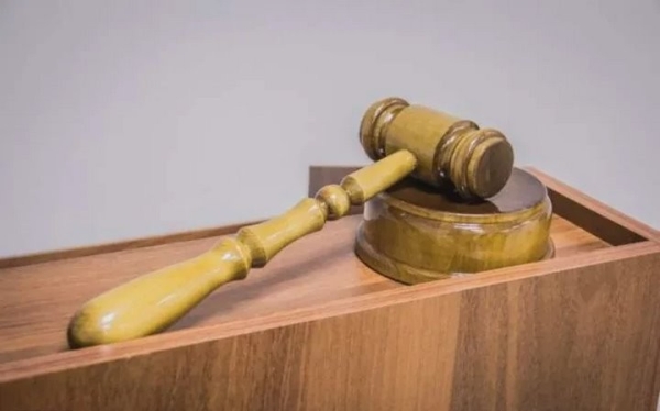 Невиновен в смертельном ДТП, но платить нужно все равно — за моральный вред Невиновен в смертельном ДТП, но платить нужно все равно — за моральный вред