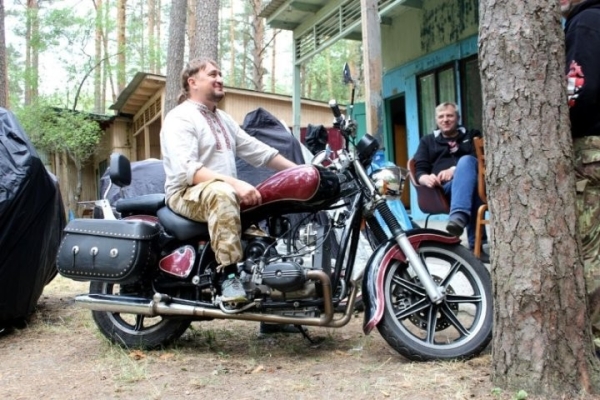 Наши в городе. Брестский музыкант – о концерте в локомотивном депо и возрождении деревни предков Наши в городе. Брестский музыкант – о концерте в локомотивном депо и возрождении деревни предков