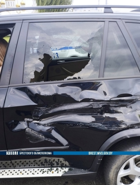 BMW и MAN. ГАИ рассказала, кто виноват в ДТП на Московской в Бресте BMW и MAN. ГАИ рассказала, кто виноват в ДТП на Московской в Бресте