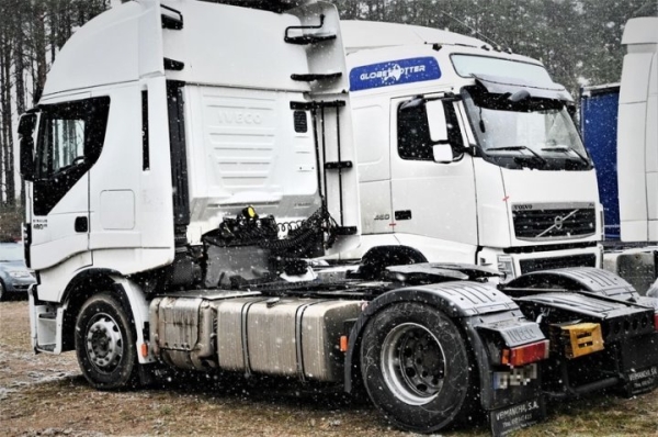 В Беларусь пытались ввезти фуру Iveco, которую недавно угнали в Испании В Беларусь пытались ввезти фуру Iveco, которую недавно угнали в Испании