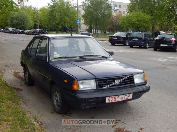 На 20 лет назад: подборка некогда популярных у белорусов автомобилей, способных вызвать слёзы ностальгии На 20 лет назад: подборка некогда популярных у белорусов автомобилей, способных вызвать слёзы ностальгии