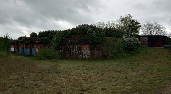 В Бресте снова продают оборонительную казарму. За сколько? В Бресте снова продают оборонительную казарму. За сколько?