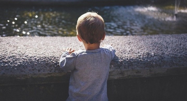 «Пил воду из-под крана, так меньше кушать хочется». Рассказ Саши из Гомеля о жизни в приёмной семье «Пил воду из-под крана, так меньше кушать хочется». Рассказ Саши из Гомеля о жизни в приёмной семье