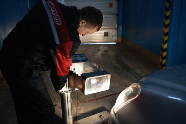 «Жигули» с ксеноновыми фарами: почему такие машины не проходят техосмотр «Жигули» с ксеноновыми фарами: почему такие машины не проходят техосмотр