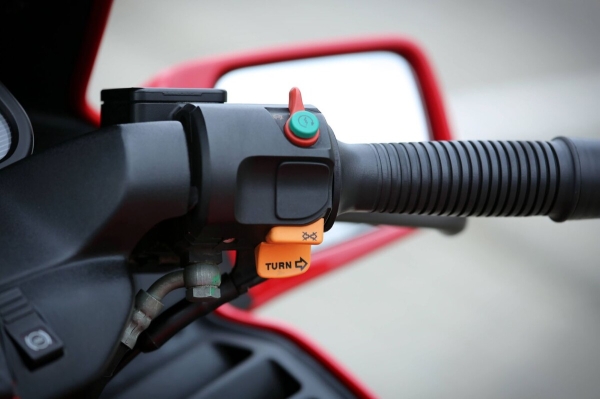 Белорус купил в США 27-летний мотоцикл BMW K1100 RS Белорус купил в США 27-летний мотоцикл BMW K1100 RS