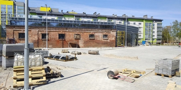 Брестчанин: Казалось бы, что голые стены военного сооружения царских времён в начале Красногвардейской обречены, но нет
Брестчанин: Казалось бы, что голые стены военного сооружения царских времён в начале Красногвардейской обречены, но нет