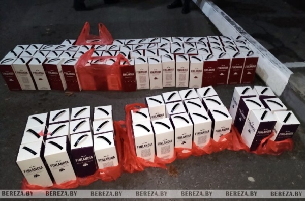 В Березовском районе задержали водителя иномарки с 300 литрами незаконного алкоголя В Березовском районе задержали водителя иномарки с 300 литрами незаконного алкоголя