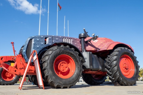 МАЗ провел белорусскую презентацию своего нового междугороднего автобуса МАЗ провел белорусскую презентацию своего нового междугороднего автобуса