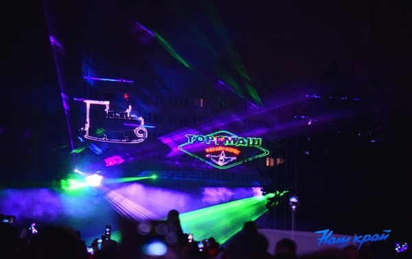 «Берестейские сани - 2023». Завораживающее лазерное шоу и фейерверк в Барановичах