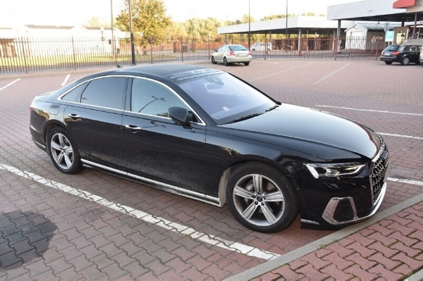 Audi более чем за $100 тысяч въезжала в Беларусь из Польши, но границу пересечь не смогла