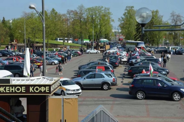 Более 200 машин приняли участие в автопробеге к 9 мая в Бресте Более 200 машин приняли участие в автопробеге к 9 мая в Бресте