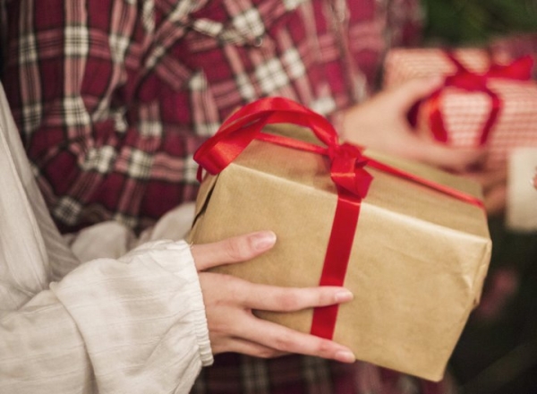 «Никаких подарков, ты наказан!» Можно ли так воспитывать ребенка? «Никаких подарков, ты наказан!» Можно ли так воспитывать ребенка?