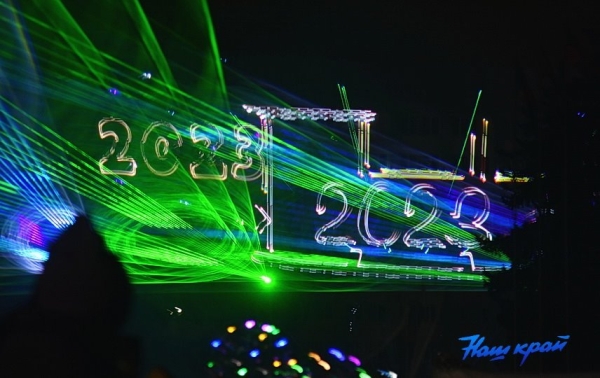 «Берестейские сани - 2023». Завораживающее лазерное шоу и фейерверк в Барановичах