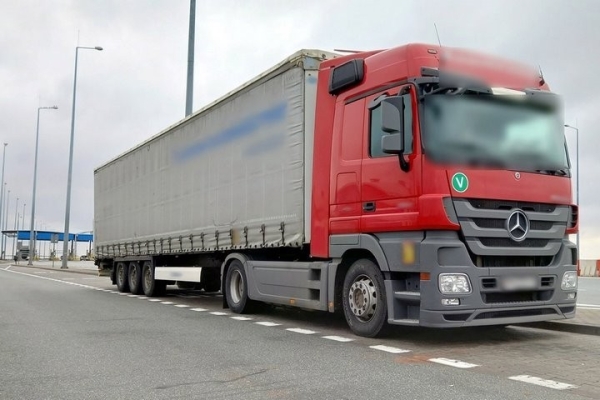 Белорусский дальнобойщик не заполнил «дозвол» и получил проблемы в Польше