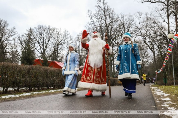 В «Беловежской пуще» Деда Мороза проводили в Антарктиду В «Беловежской пуще» Деда Мороза проводили в Антарктиду