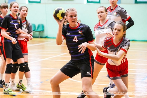 В Бресте завершился финальный этап гандбольного турнира «Стремительный мяч»