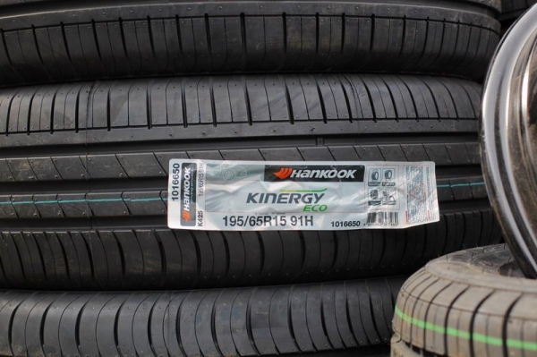 «Колёса подорожали в среднем на 45%». Поставщики рассказали о стоимости шин и ситуации на рынке Беларуси «Колёса подорожали в среднем на 45%». Поставщики рассказали о стоимости шин и ситуации на рынке Беларуси