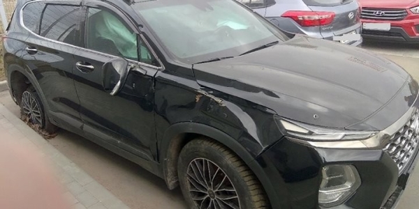 Два дорогих авто украли в Беларуси с помощью специального устройства Два дорогих авто украли в Беларуси с помощью специального устройства