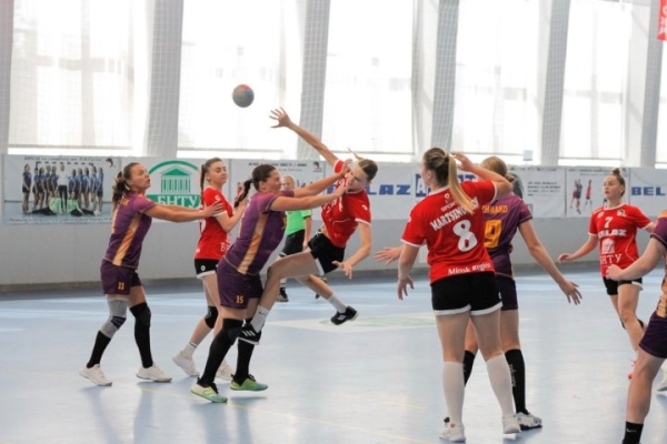 Женская гандбольная команда из Бреста обыграла лидера чемпионата Беларуси Женская гандбольная команда из Бреста обыграла лидера чемпионата Беларуси