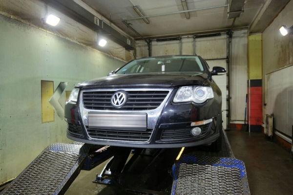 Белорус купил бензиновый VW Passat (B6) за $6 800. Проверили, стоил ли он своих денег Белорус купил бензиновый VW Passat (B6) за $6 800. Проверили, стоил ли он своих денег