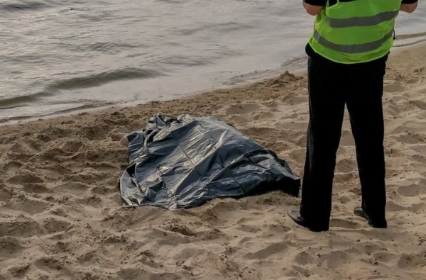 В Бресте в искусственном водоеме утонул мужчина В Бресте в искусственном водоеме утонул мужчина