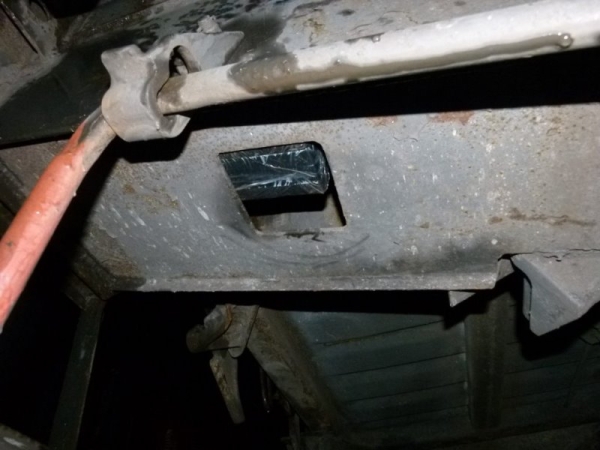 В Тересполе обнаружили крупные партии контрабандных сигарет В Тересполе обнаружили крупные партии контрабандных сигарет