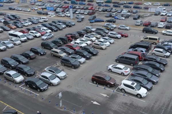 Мировые автопроизводители отключают российских дилеров от своих сервисов. А что в Беларуси?