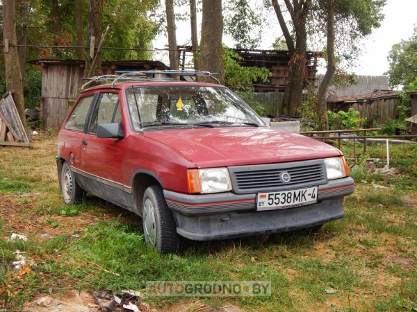 На 20 лет назад: подборка некогда популярных у белорусов автомобилей, способных вызвать слёзы ностальгии На 20 лет назад: подборка некогда популярных у белорусов автомобилей, способных вызвать слёзы ностальгии