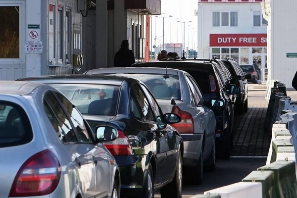 Польша с 17 сентября запретит въезд в страну автомобилей, зарегистрированных в России Польша с 17 сентября запретит въезд в страну автомобилей, зарегистрированных в России