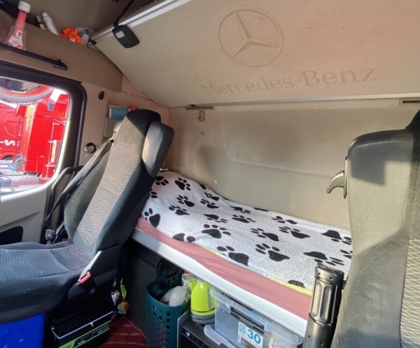 «После такой работы многие разводятся». Белоруска ушла в дальнобой вслед за мужем «После такой работы многие разводятся». Белоруска ушла в дальнобой вслед за мужем