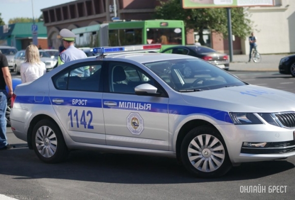 ГАИ проводит в Бресте рейды по пресечению нарушений правил обгона и маневрирования