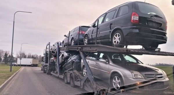 Средняя цена ввезённых в Беларусь легковых машин достигла рекордной отметки Средняя цена ввезённых в Беларусь легковых машин достигла рекордной отметки