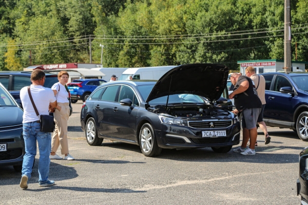 «Начинайте поиски не с машины, а с льготника!» Что ещё можно купить в Европе при бюджете от 15 до 25 тысяч долларов? «Начинайте поиски не с машины, а с льготника!» Что ещё можно купить в Европе при бюджете от 15 до 25 тысяч долларов?