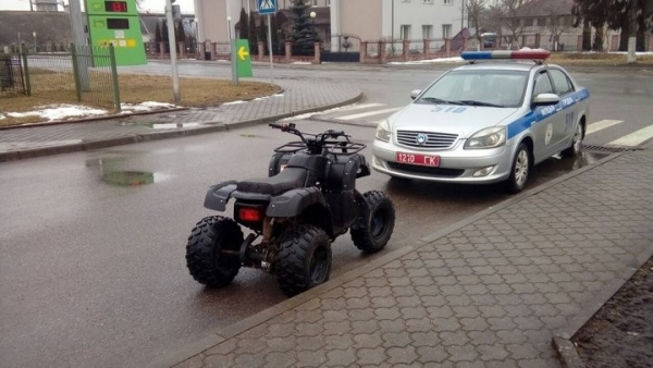 Квадроциклам в Беларуси разрешат ездить по дорогам общего пользования. Но есть нюанс Квадроциклам в Беларуси разрешат ездить по дорогам общего пользования. Но есть нюанс