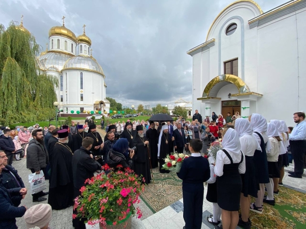 В Бресте открыли воскресную школу им. Митрополита Филарета В Бресте открыли воскресную школу им. Митрополита Филарета