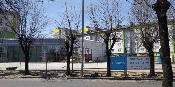 Брестчанин: Казалось бы, что голые стены военного сооружения царских времён в начале Красногвардейской обречены, но нет
Брестчанин: Казалось бы, что голые стены военного сооружения царских времён в начале Красногвардейской обречены, но нет